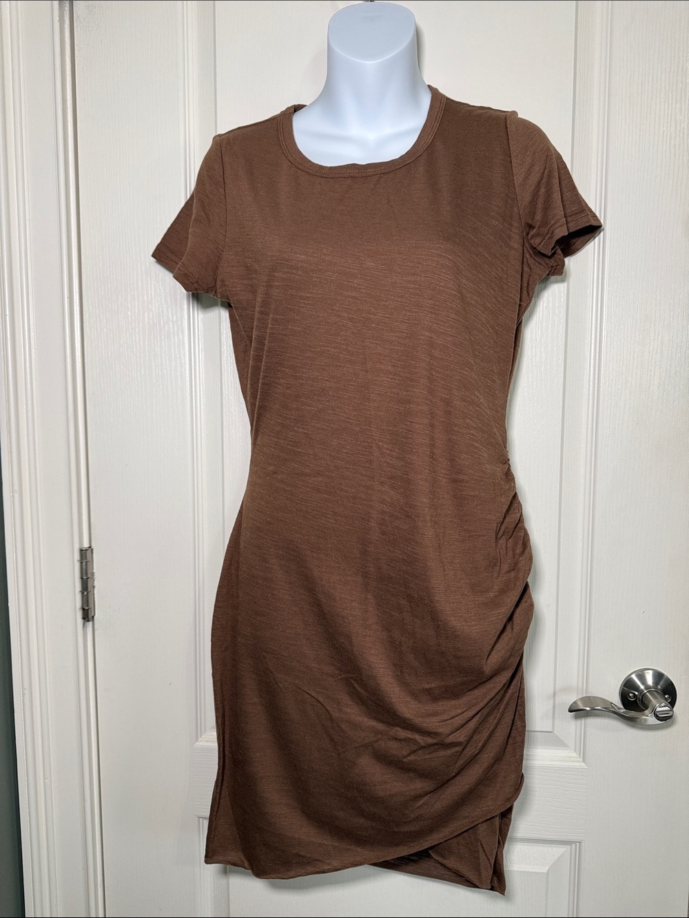 La Miel Brown Ruched Bodycon Dress Medium NWT Asymmetrical Hem